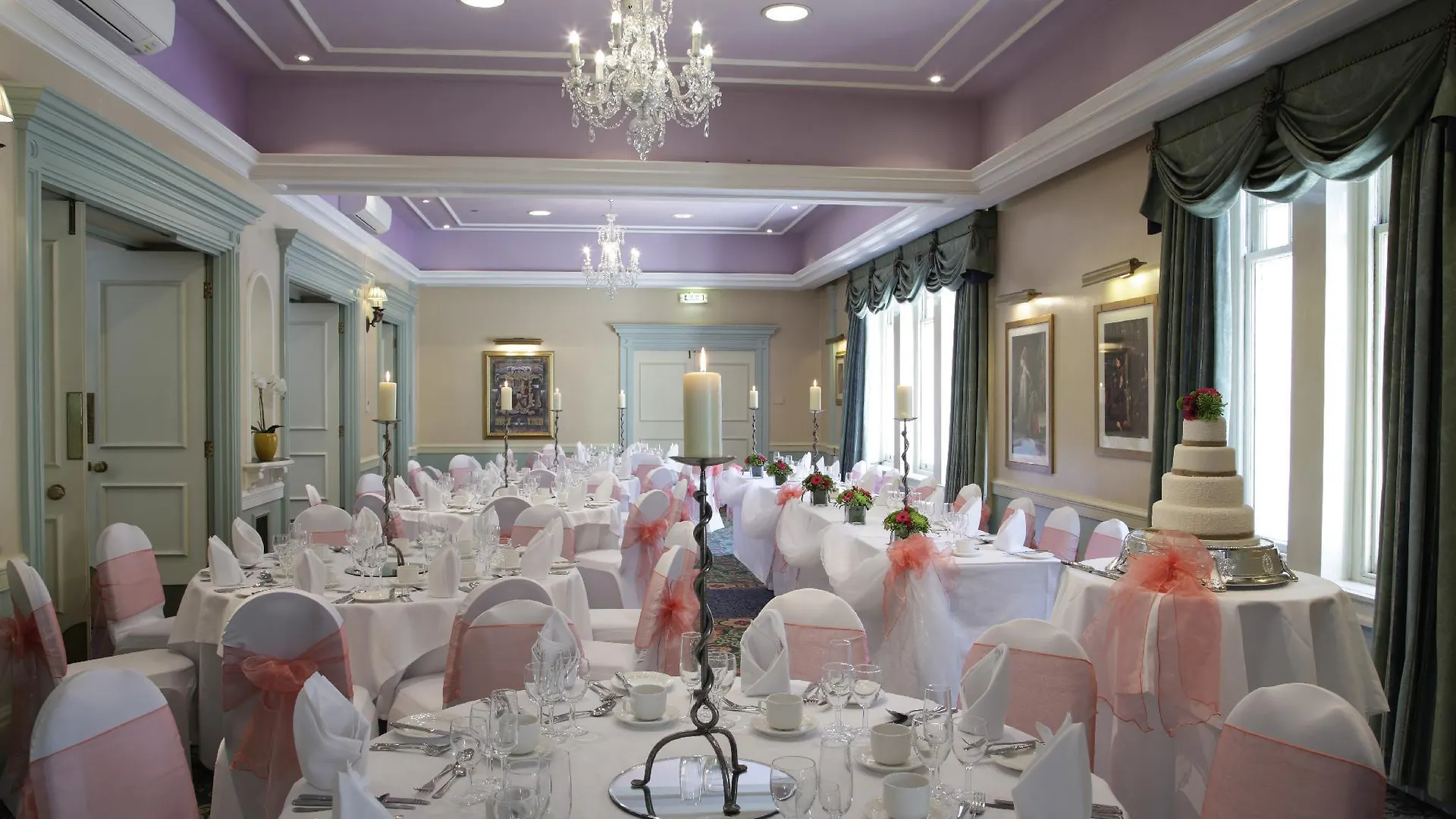 The Angel Hotel Cardiff 3*,  Großbritannien