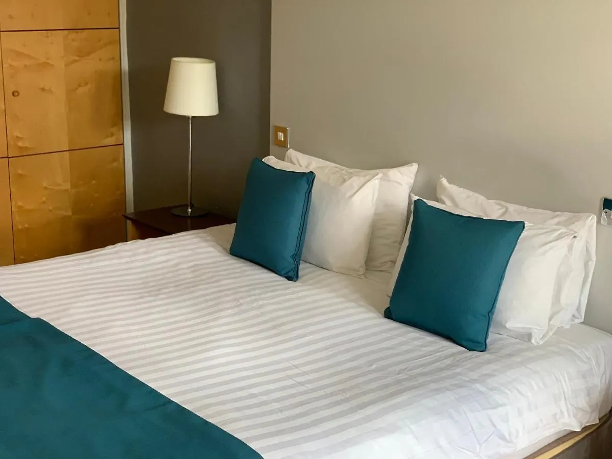 The Angel Hotel Cardiff 3*,  Wielka Brytania